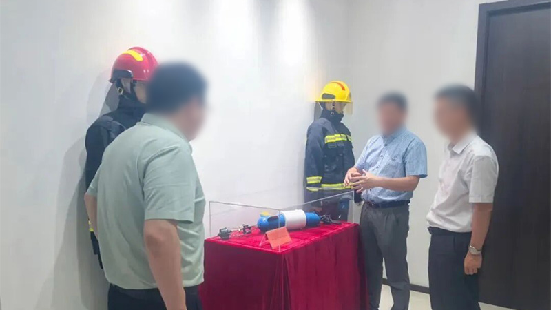 Leaders of the park visited Kai Chang for inspection and guidance